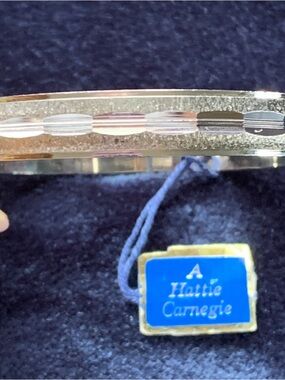 Vintage Hattie Carnegie Silver Tone Textured Bangle Bracelet NWT